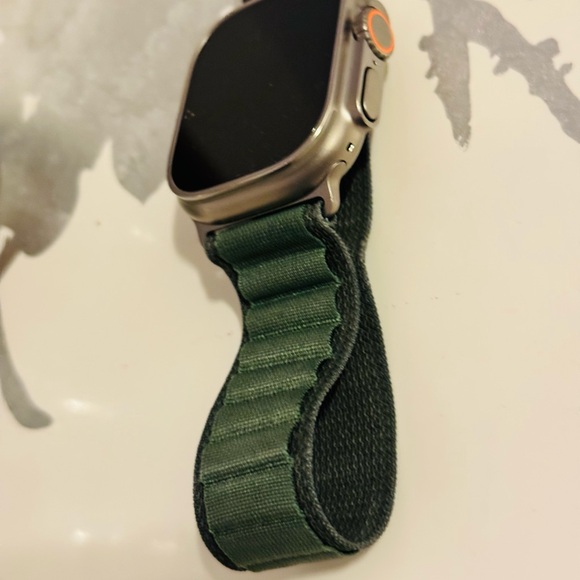 Apple Original Ultra /2 Watch green alpine loop band. small. 49mm BAND only - Picture 2 of 3